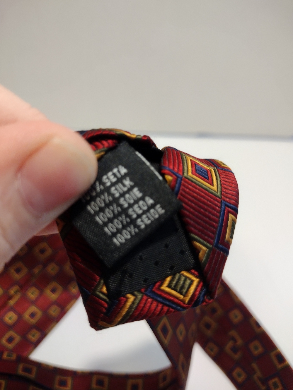 Tango Geometric Pattern Silk Tie - Picture 6 of 6
